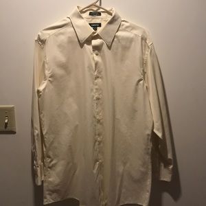 Long sleeve dress shirt